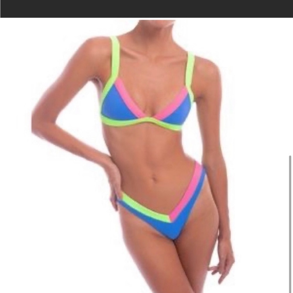 Oneone bikini set - Picture 2 of 4